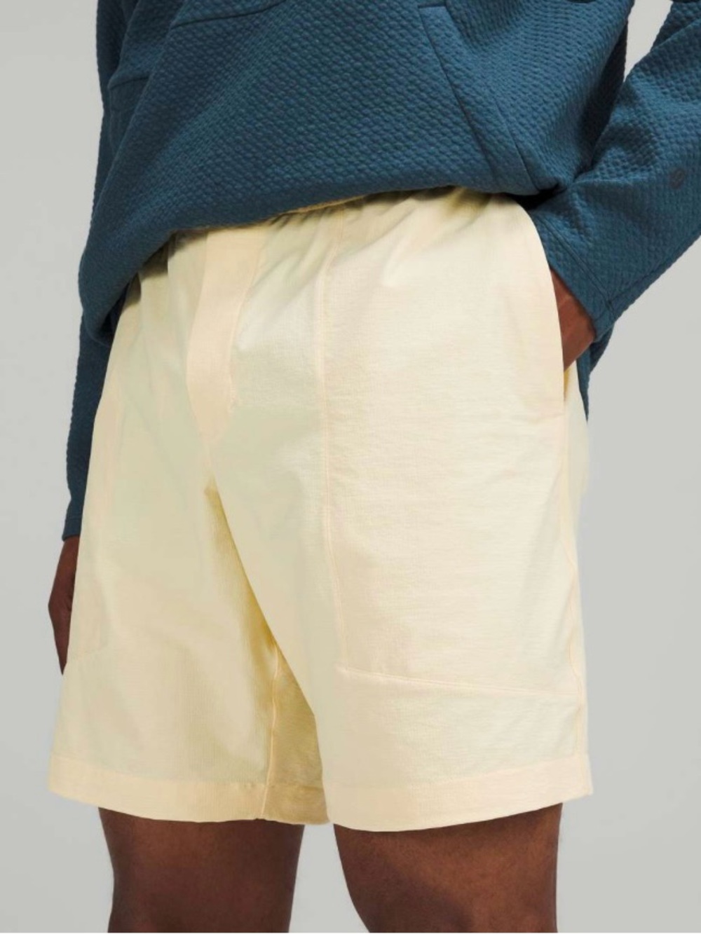 Lululemon Men’s Bowline Shorts 8” Ripstop – Lemon Chiffon – Size M